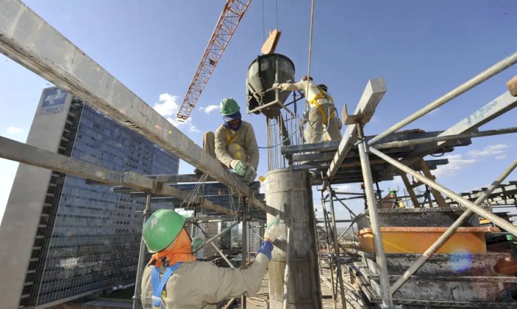 Sinduscon-SP revisa para baixo a projeção de crescimento da construção