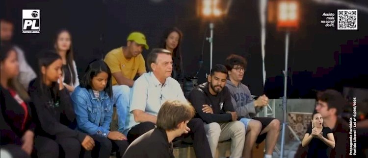 Na TV, Bolsonaro pede a jovens que ouçam os pais, em estratégia para se contrapor a influenciadores