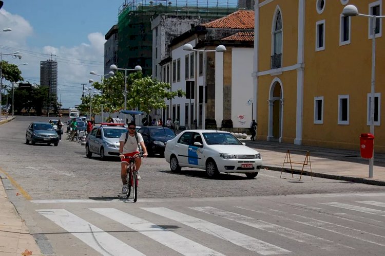 Trânsito no Centro do Recife tem mudanças por causa de evento de esportes e lazer