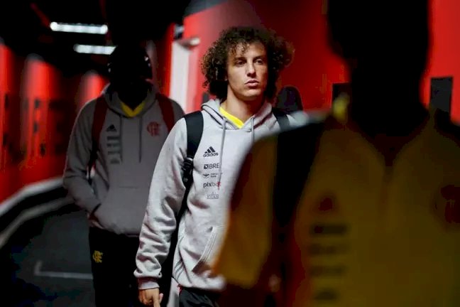 David Luiz tem suspeita de hepatite viral e será submetido a exames