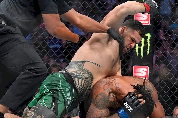 Aquecimento UFC Paris: Assista todo os nocautes de Tai Tuivasa no Ultimate