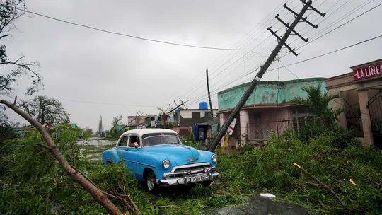 Furacão Ian se aproxima da Flórida com categoria elevada a 4 após deixar 2 mortos e causar inundações em Cuba