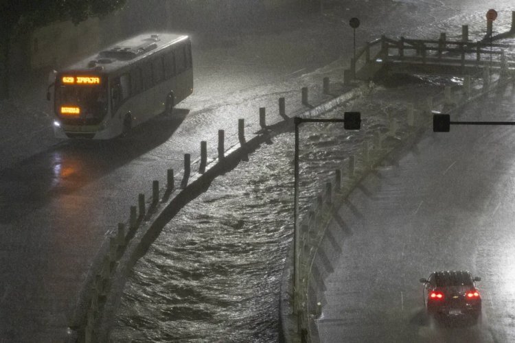 Entenda se os temporais recentes, como os que atingiram Rio e SP, têm relação com o aquecimento global