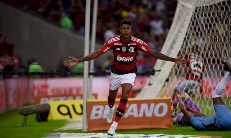 Bruno Henrique garante vitória do Flamengo sobre o Athletico-PR