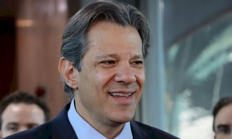 Haddad comemora crescimento do PIB superior ao projetado