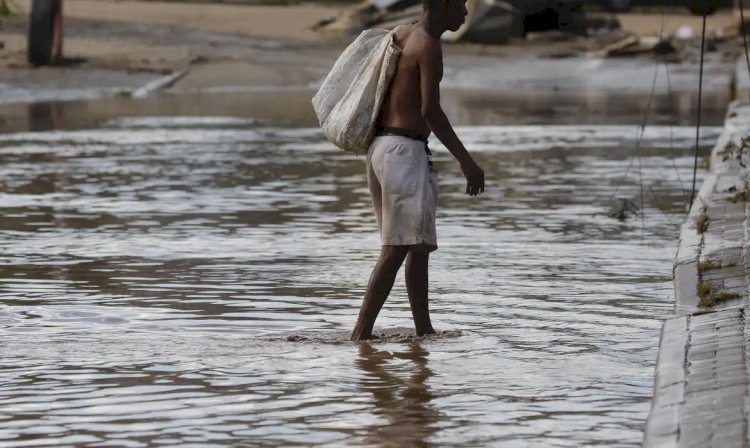 Inmet alerta para chuvas intensas no Rio e no Vale do Paraíba