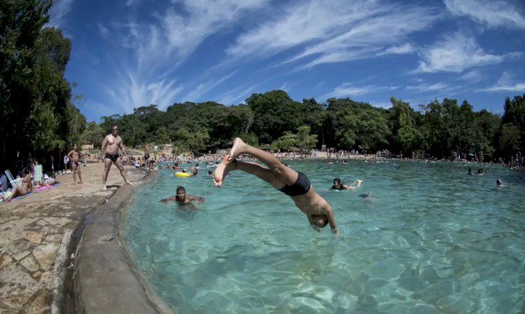 Piscina de água mineral reabre a público de Brasília nesta terça-feira