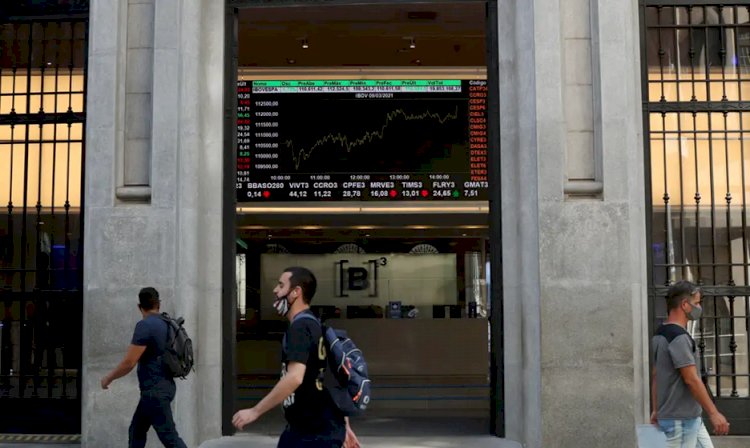 Bolsa sobe 2,64?tinge maior nível desde dezembro