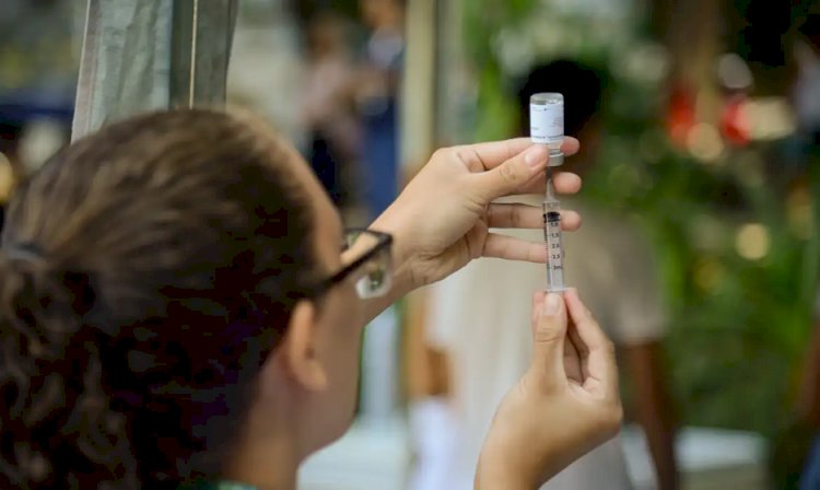 Vacinação nas escolas começa nesta segunda-feira