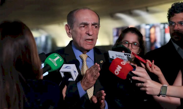 CCJ do Senado aprova fim da reeleição para cargos do Executivo