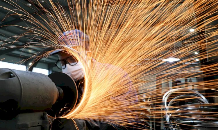 Produção industrial tem alta de 0,1? março para abril