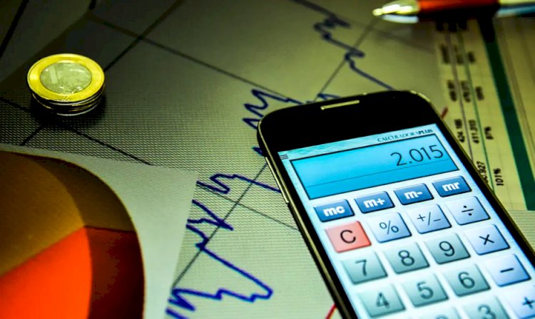 Mercado prevê crescimento econômico de 2,2% em 2025